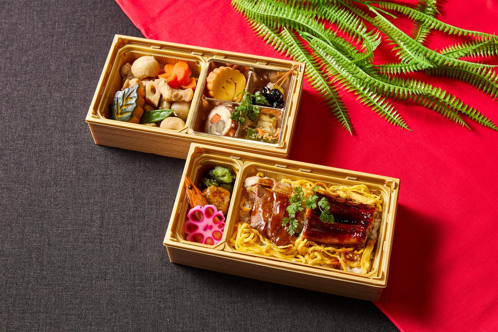 特選牛焼肉丼とうな丼と10種の副菜の会席二段重