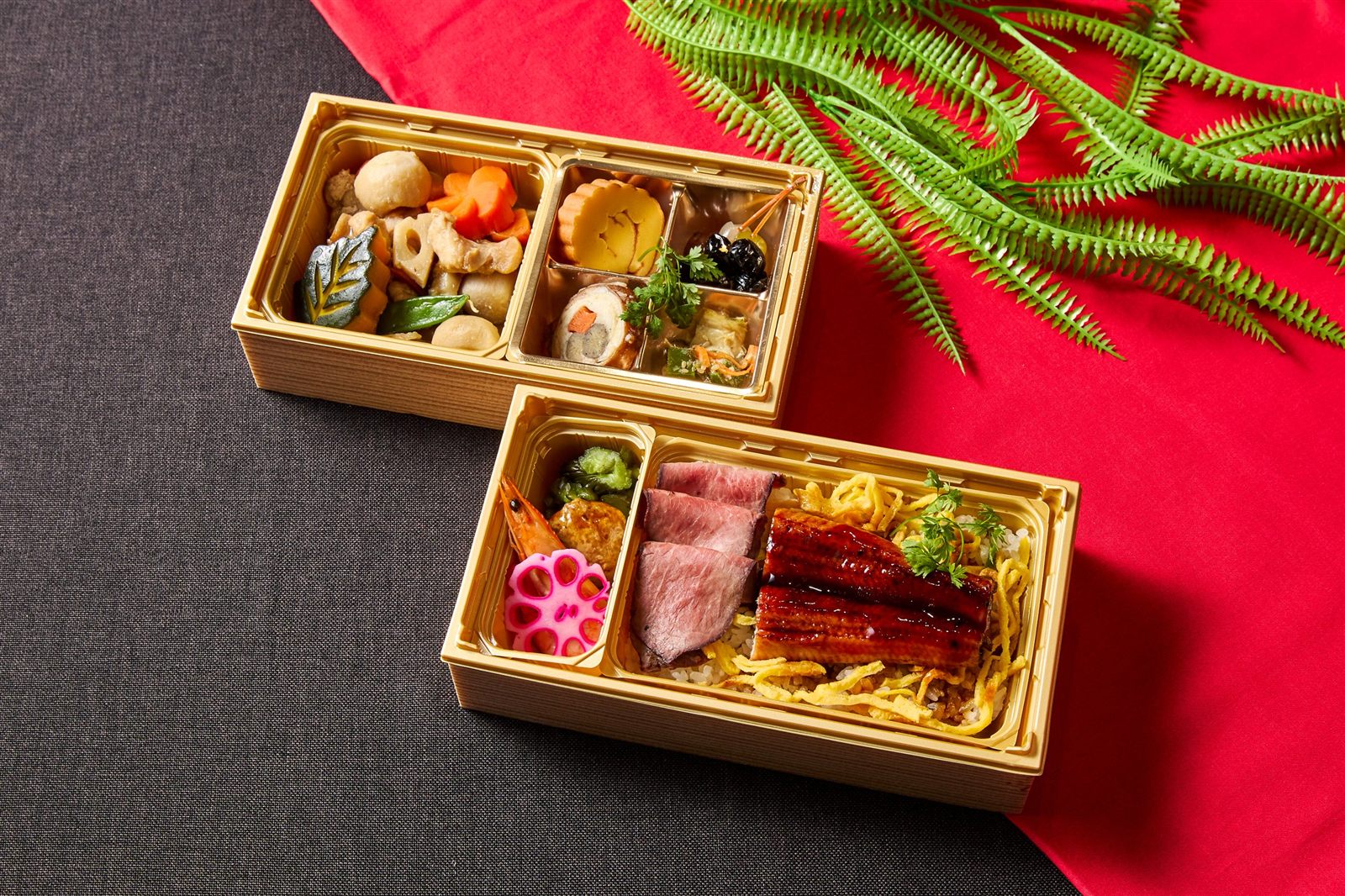ローストビーフとうな丼と10種の副菜の会席二段重